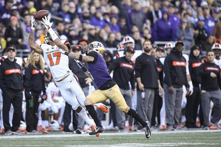 Former Oregon State star Isaiah Hodgins said he played in N.Y.