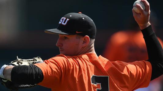 PHOTOS: Oregon baseball claims series over Oregon State, 5-1