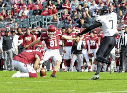 Temple Football on X: Linebacker William Kwenkeu, Temple