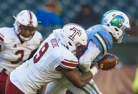 Temple DE Arnold Ebiketie named AAC Defensive Player of the Week