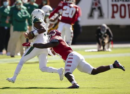 Temple player became U.S. citizen day before Gasparilla Bowl