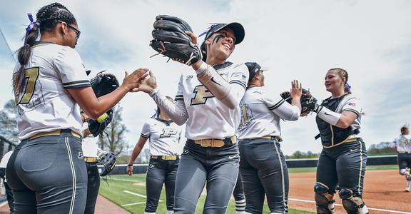 Softball Picks Up No. 5 Recruiting Class - Purdue Boilermakers