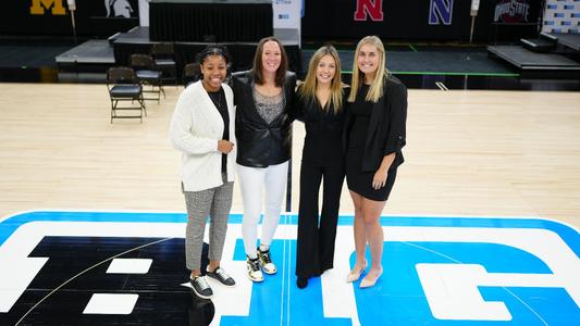 Women's Basketball Set for ShareSLO Holiday Beach Classic - University of  Illinois Athletics