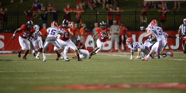 Lorenzo Carter (American football) - Wikipedia