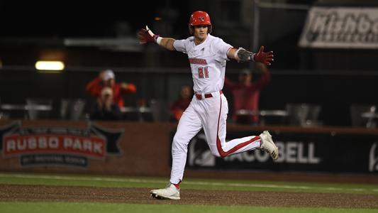 USM baseball tops ULL in extra innings