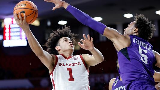 Oklahoma basketball player calls shot before winning state title