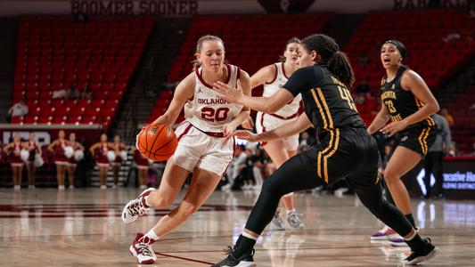 Friday's girls basketball schedule is full of big games, highlighted by the  state's top two teams going head-to-head