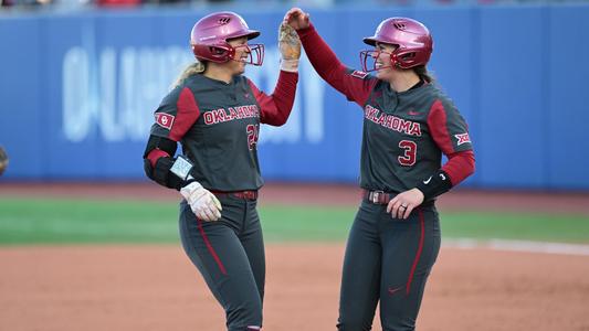 These Baylor Pitchers Dealt Oklahoma Softball Its Only Loss This
