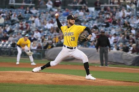 Southern Miss' All-American pitcher named Rawlings Golden Glove Award winner