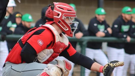 Baseball falls 3-2 to No. 8 Arkansas on Opening Day - University of Texas  Athletics