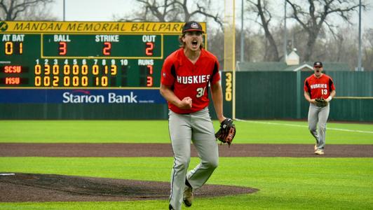 2 Minnesota State Rally Falls Just Short in 4-3 Loss at #8 St. Cloud State  Saturday - Minnesota State University - Mankato Athletics