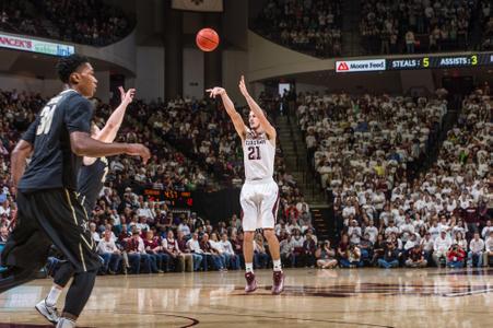 Alex Caruso Men s Basketball Texas A M Athletics 12thMan