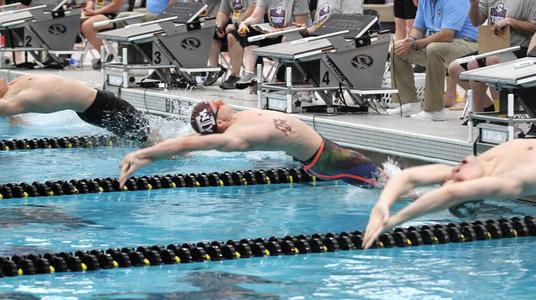 COLLEGE SWIMMERS COMPETE IN KEY LARGO'S ORANGE BOWL CLASSIC