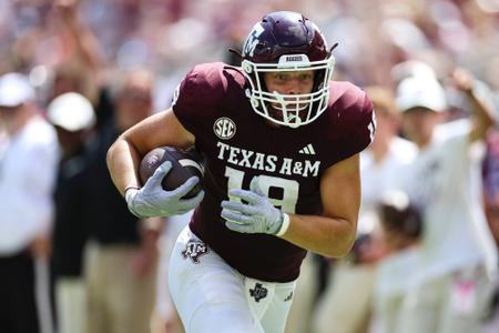 Jake Johnson - Football - Texas A&M Athletics - 12thMan.com