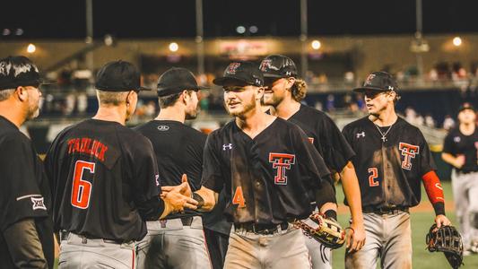 Florida Gators defeat Texas Tech Red Raiders to advance to Super Regional