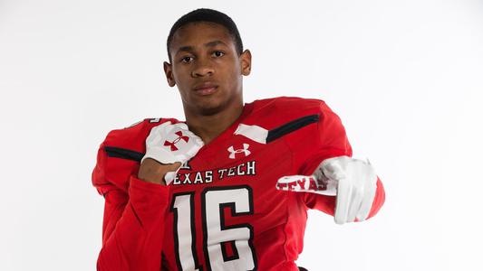 Texas Tech football alums: Jordyn Brooks solid in first career