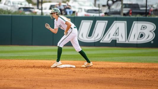 Baseball scouts find gold in Alabama 