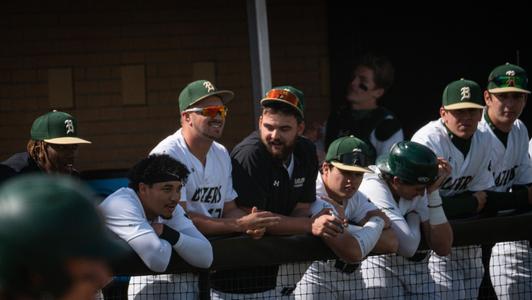 Georgia baseball opens four-game set with Santa Clara.