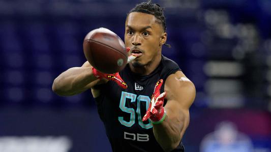 Nick Cross Shines at NFL Combine - University of Maryland Athletics