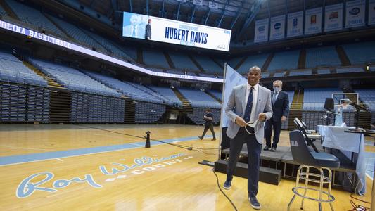 Hubert Davis 
press conference
University of North Carolina Basketball 
Dean E. Smith Center
Chapel Hill, NC
Tuesday, April 6, 2021