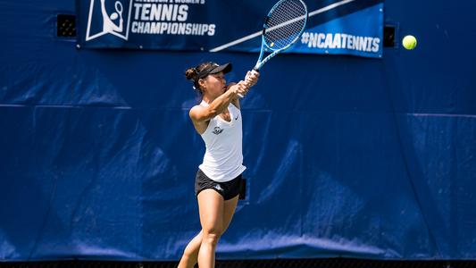 Alyssa Tobita - Women's Tennis - University of Oregon Athletics