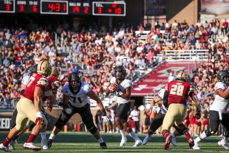 Former USU QB Throws Game-Winning TD Pass In NFL's Week 3