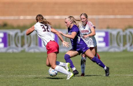 Wildcat Soccer Falls to the Eagles - Weber State University Athletics