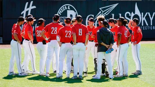 WKU Baseball Featured in Perfect Game USA Top 10 JUCO to Four-Year Recruiting  Classes - Western Kentucky University Athletics