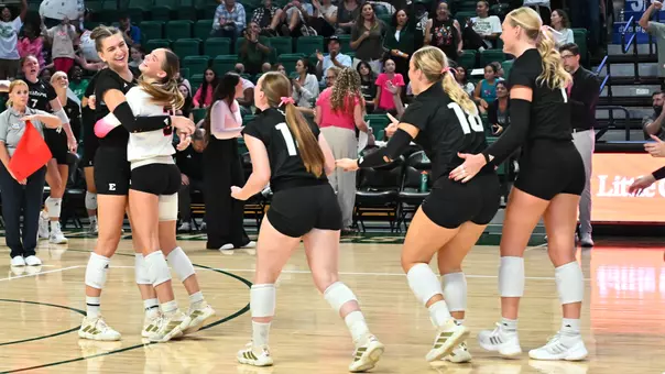 Volleyball celebrates a point against Bowling Green, Oct. 3, 2025