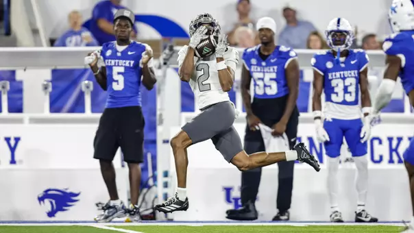 Terry Lockett Jr. pulls in a 64-yard touchdown at Kentucky
