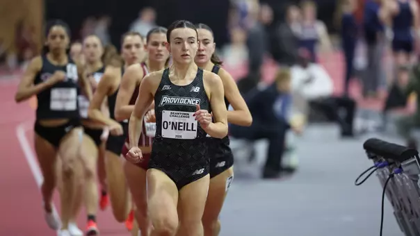 Maeve O'Neill running at Harvard Beantown Challenge