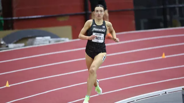 Maeve O'Neill running at Harvard Beantown Challenge