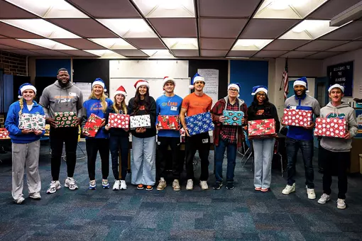 Gators Tracks Delivery