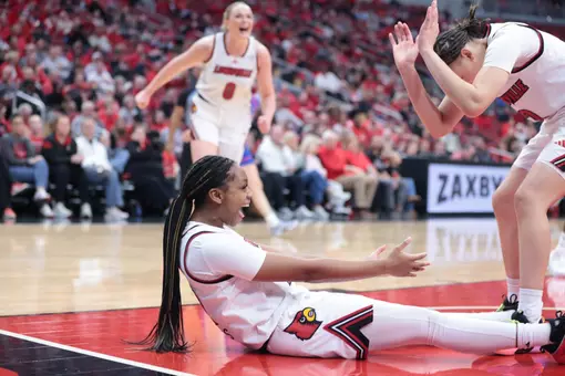 Tajianna Roberts celebrates versus SMU