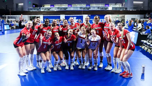 The volleyball team poses after beating Kentucky to close the 2026 spring season.