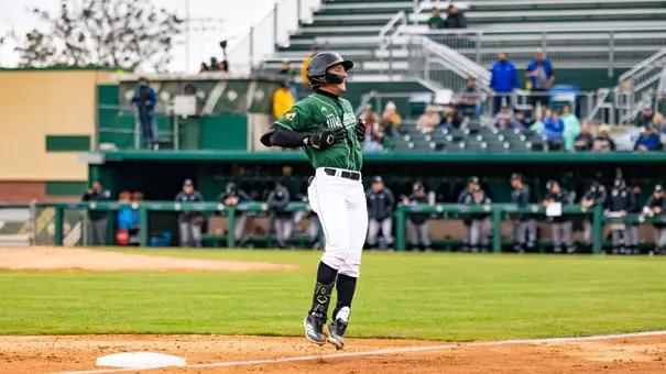 Downing Rounding Third in Trot (2026)