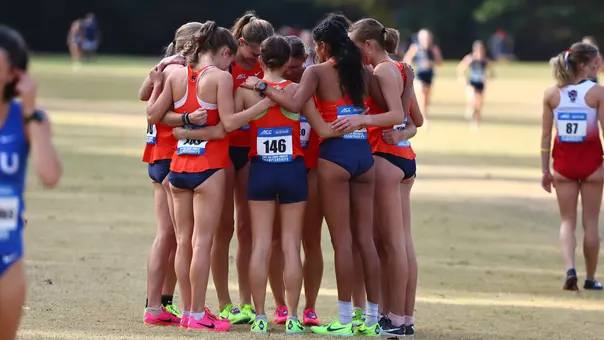 WXC Cross Country Group Huddle