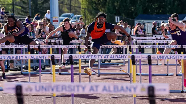 Isaiah Hayes