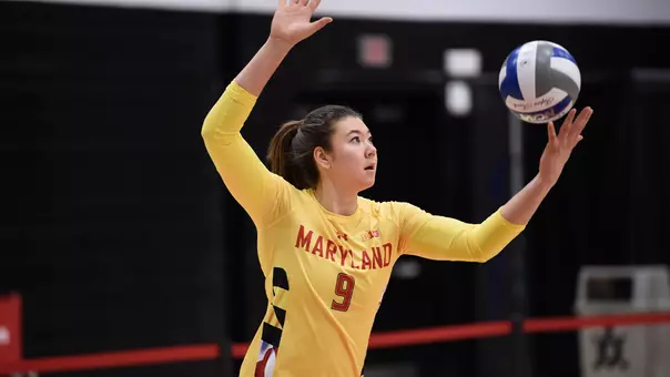 Ericka Pritchard sets to serve