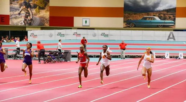 Brianna Selby in the 60m at NM