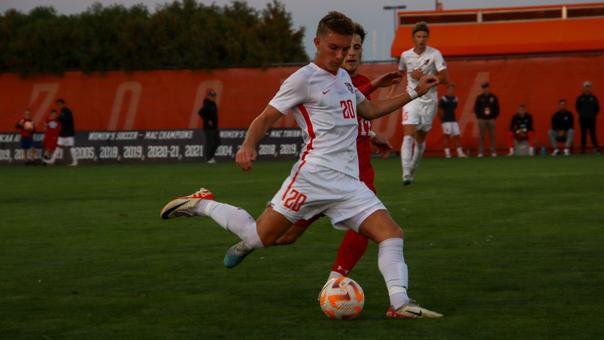 Joey Akpunonu '20 drafted by FC Cincinnati! - St. John's Jesuit Titans  Athletics - Official Athletics Website