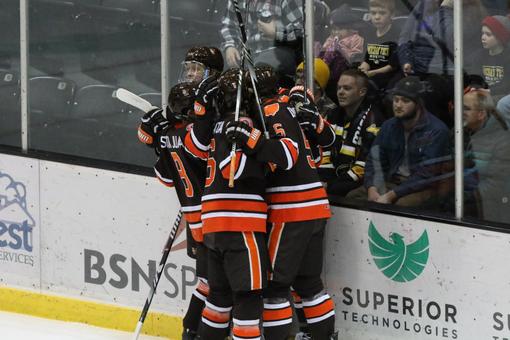 Hockey Pens Four To National Letters Of Intent Bowling Green