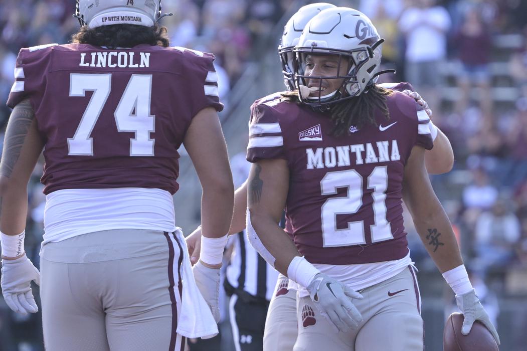 Records fall as Montana Griz roll past Portland State 53-16