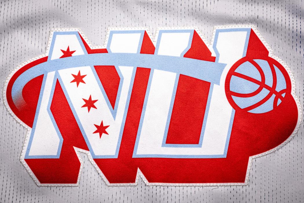 UIC Basketball Chicago Uniforms — UNISWAG