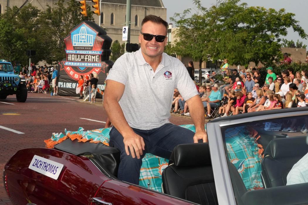 Zach Thomas enters Pro Football Hall of Fame - Texas Tech Red Raiders