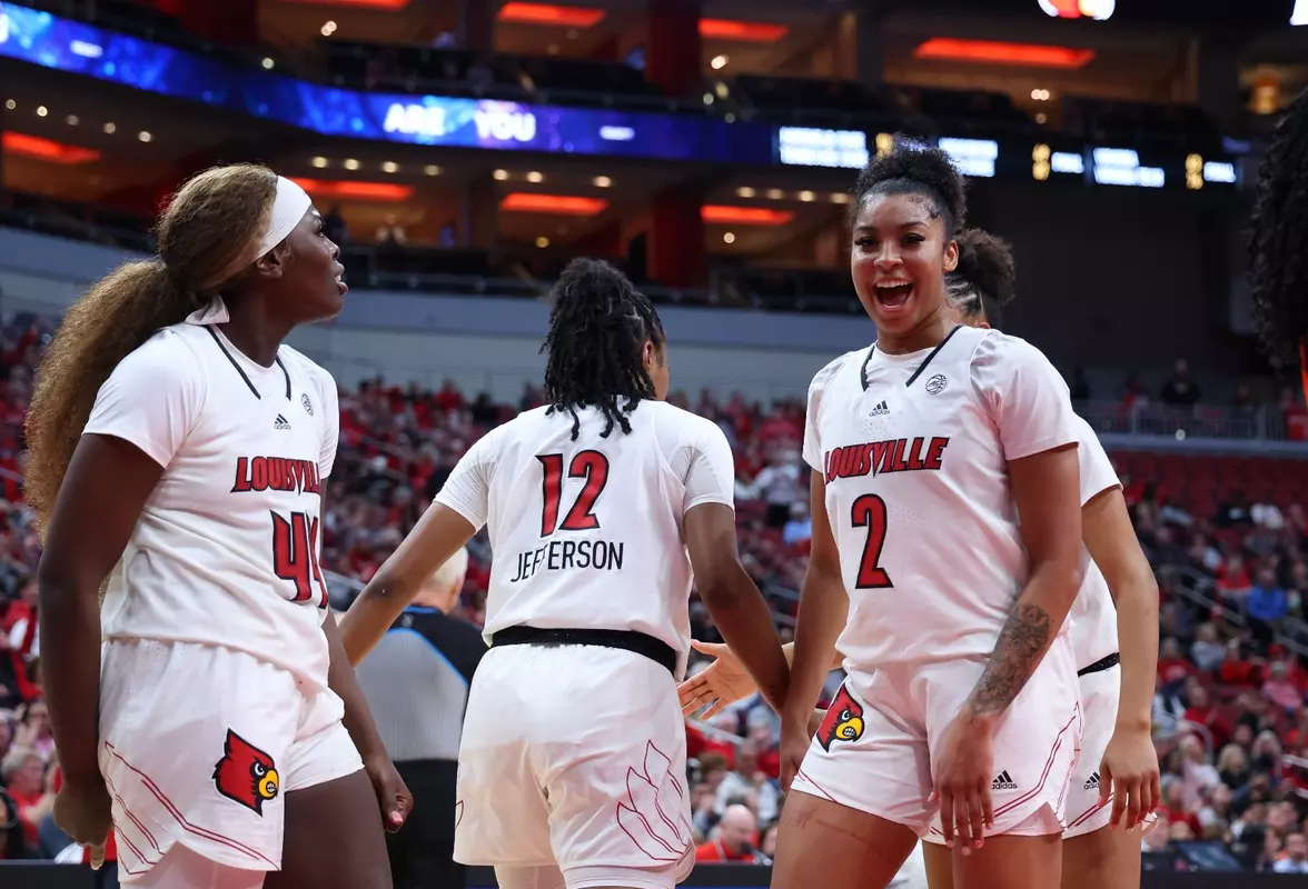 Nyla Harris Celebration vs. Syracuse