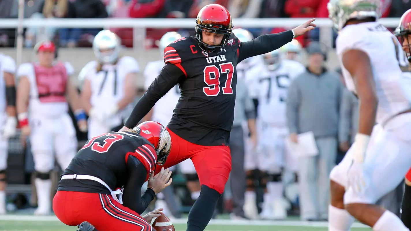 Matt Gay Utah Football vs. Oregon  