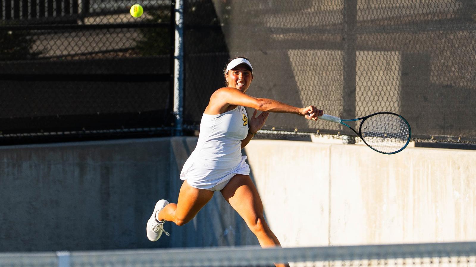Women's Tennis Falls at No. 2 Pepperdine - Cal Poly