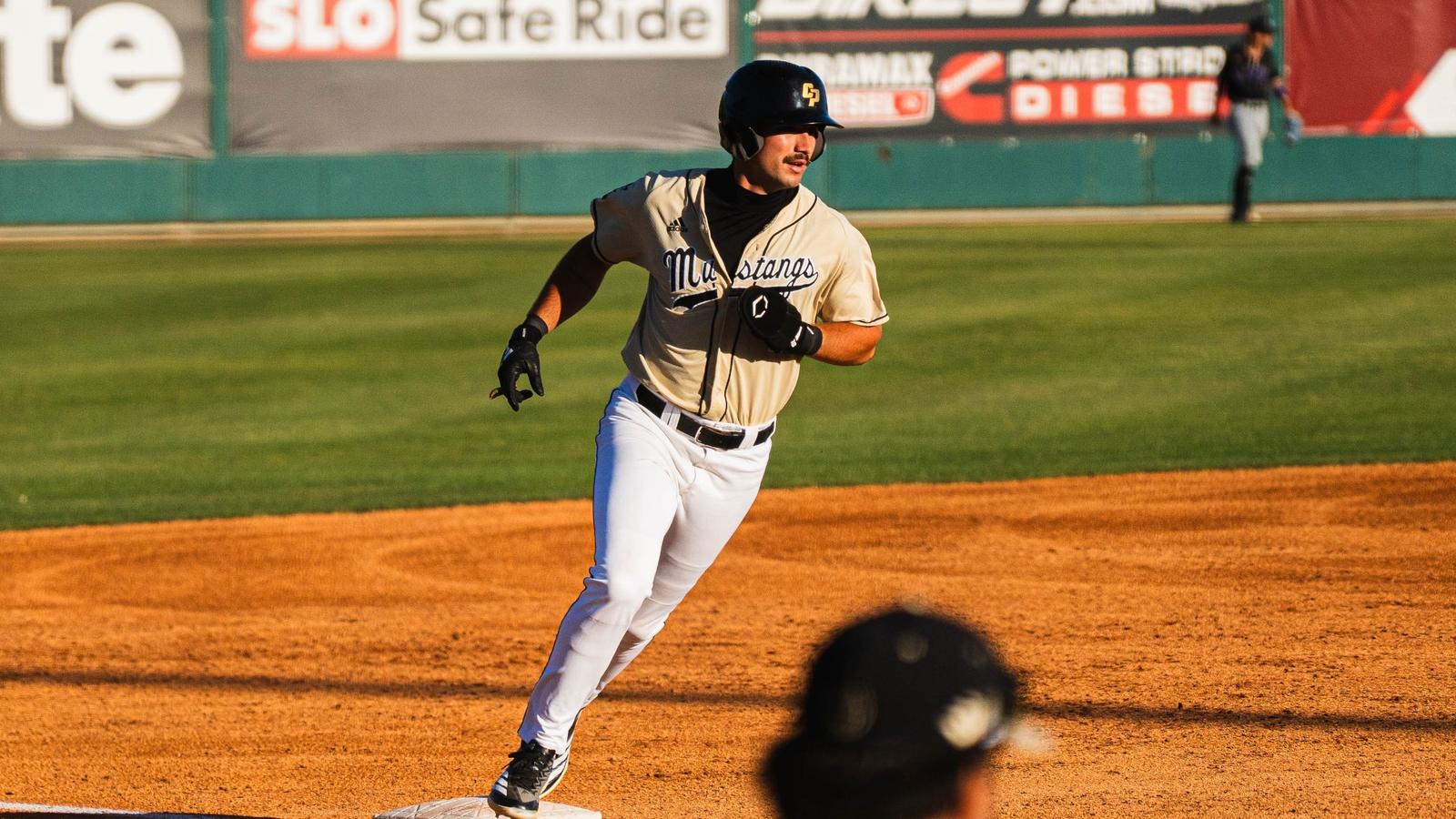 Cal Poly Moves Back Atop Big West with 11-3 Smashing of Tritons - Cal Poly