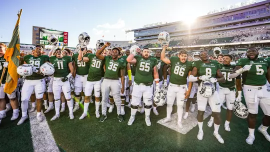 2021 Football Team Singing The Fight Song